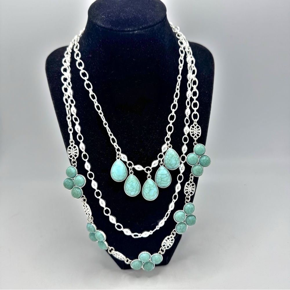 Switch it up Necklace Set of 3 Silver Plated w/ Turquoise Colored acrylic Stones